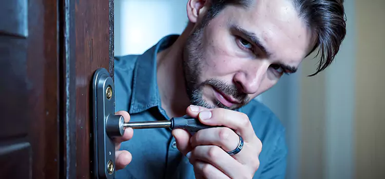 Eviction Locksmith Wheeling