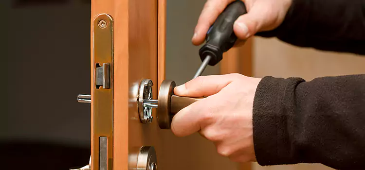 Semi Truck Locksmith Wheeling